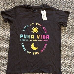 Pura Vida Black Tee with Vibrant Graphic